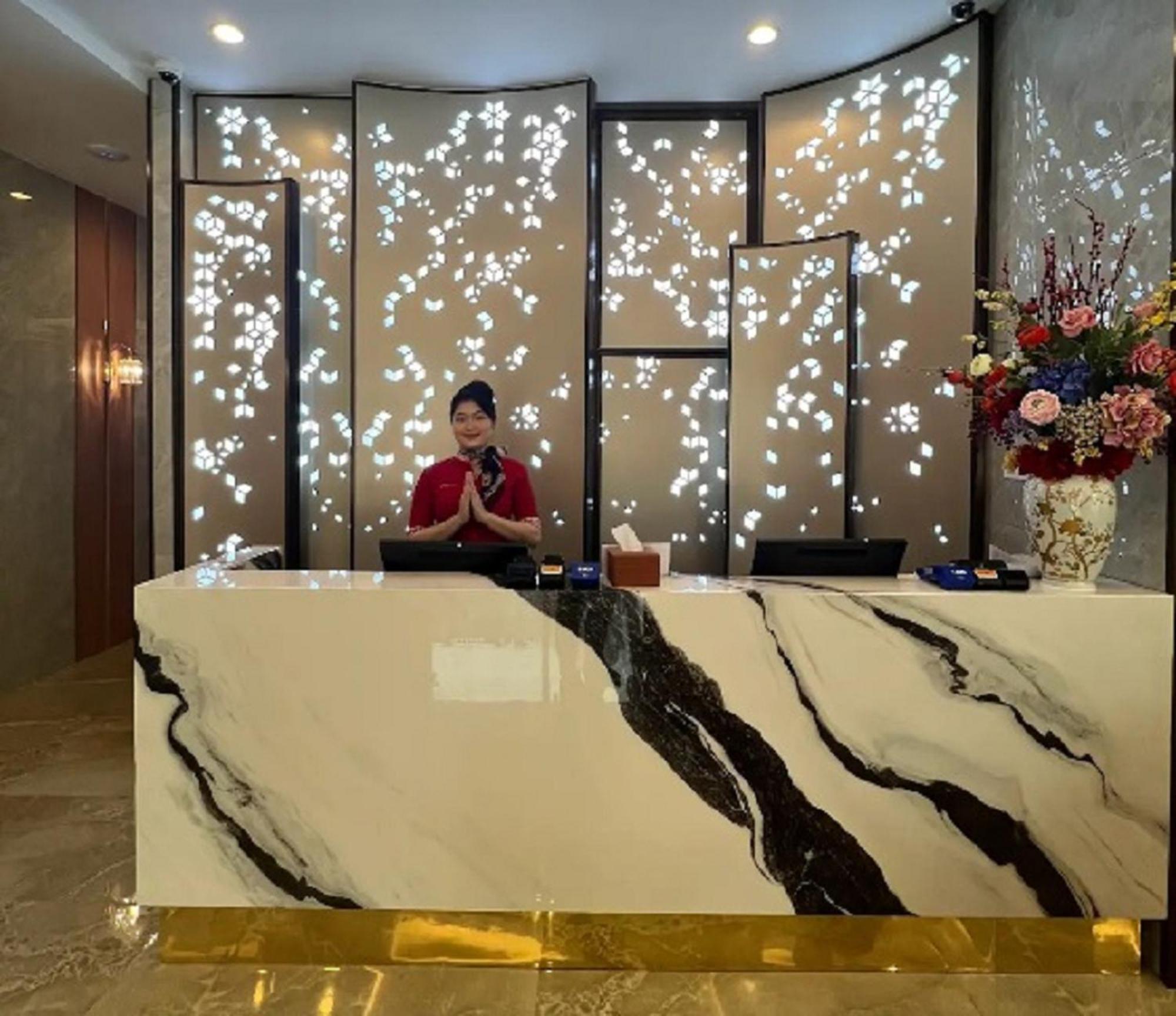 D'Primahotel Pik ジャカルタ エクステリア 写真